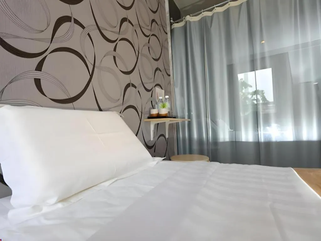 1 Hotel Taman Connaught Kuala Lumpur